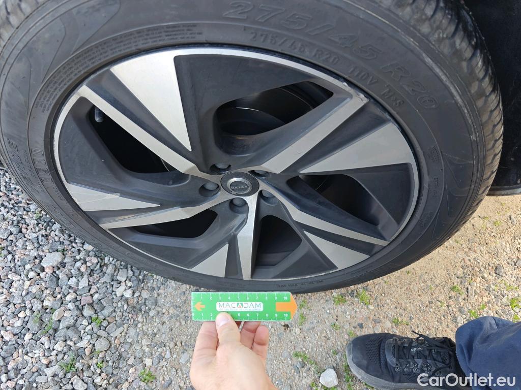  Volvo  XC90 VOLVO  / 2019 / 5P / todoterreno 2.0 T5 AWD R-Design Auto #4