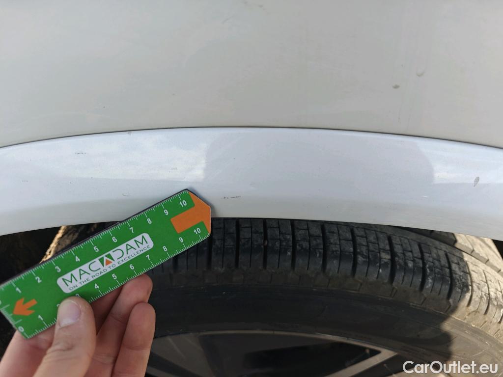  Volvo  XC90 VOLVO  / 2019 / 5P / todoterreno 2.0 T5 AWD R-Design Auto #26