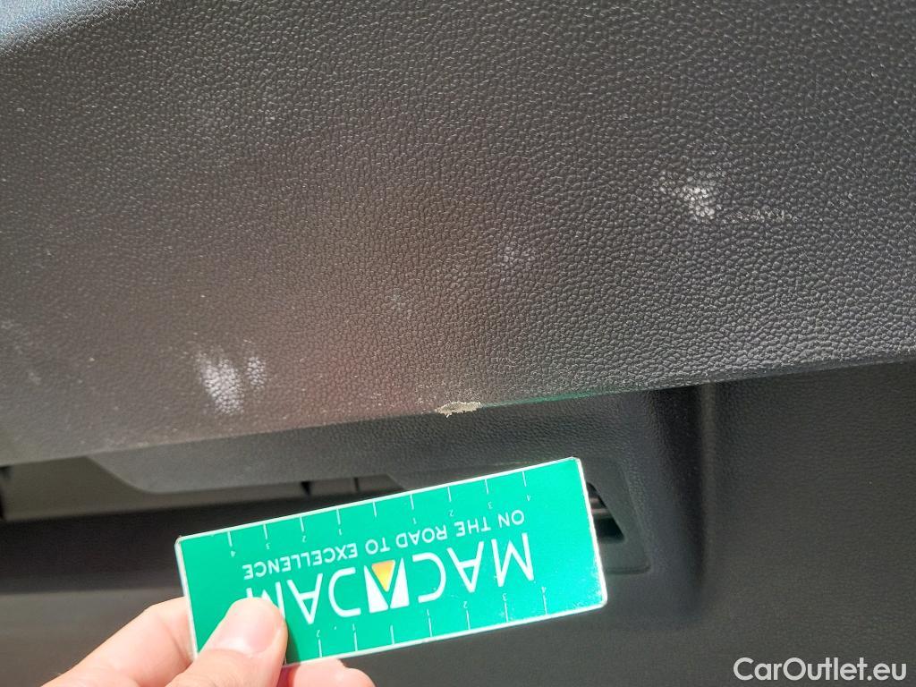  Volkswagen  Golf  VOLKSWAGEN / 2020 / 5P / berlina con portón 1.0 TSI 81kW (110CV) #26