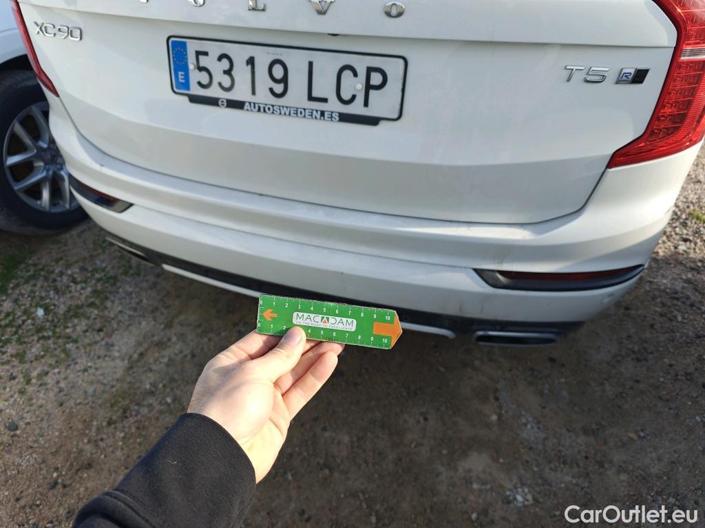  Volvo  XC90 VOLVO  / 2019 / 5P / todoterreno 2.0 T5 AWD R-Design Auto #14