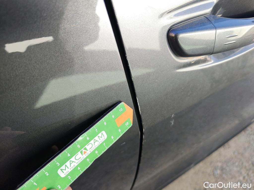  Peugeot  508 PEUGEOT  / 2018 / 5P / berlina con portón 5P Business Line BlueHDi 130 EAT8 (AC) #4