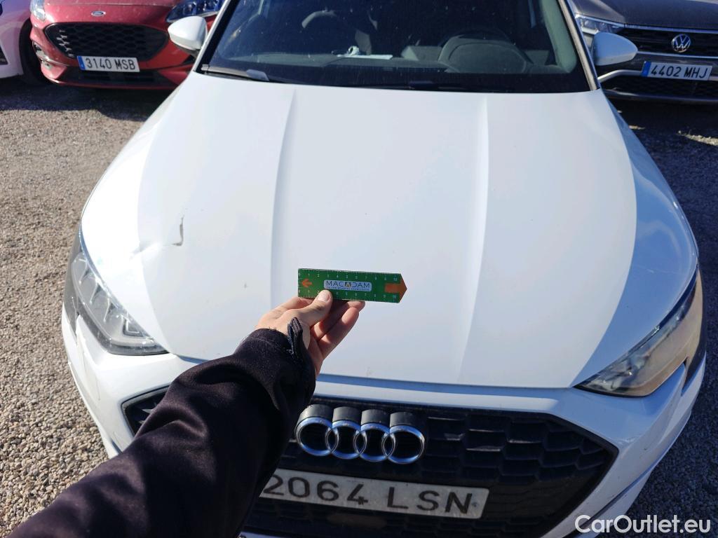  Audi  A3 AUDI  / 2020 / 5P / berlina con portón Sportback 30 TFSI 81kW (110CV) S tronic #3