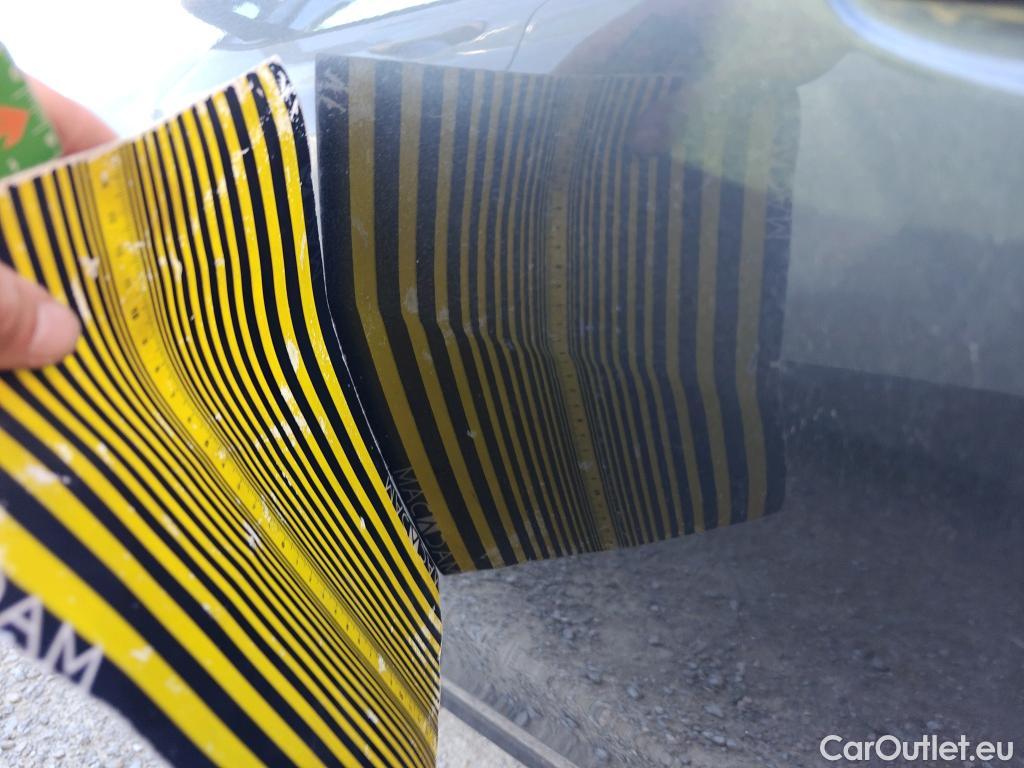  Peugeot  508 PEUGEOT  / 2018 / 5P / berlina con portón 5P Business Line BlueHDi 130 EAT8 (AC) #35