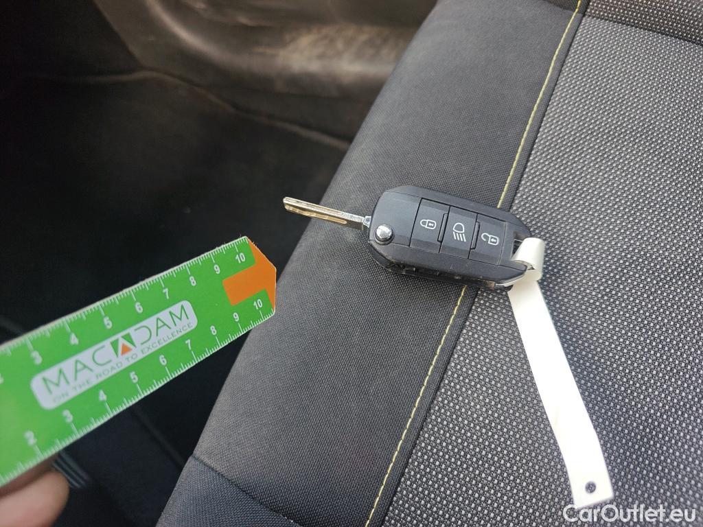  Citroen  C3 CITROEN  / 2020 / 5P / berlina con portón BlueHDi 75KW (100CV) S&S Feel Pack #5