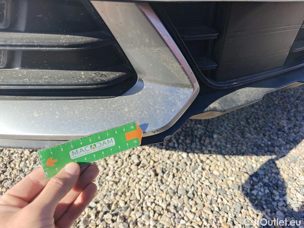  KIA  Sportage KIA  / 2022 / 5P / todoterreno 1.6 T-GDi HEV 171kW (230CV) Drive 4X2 #56