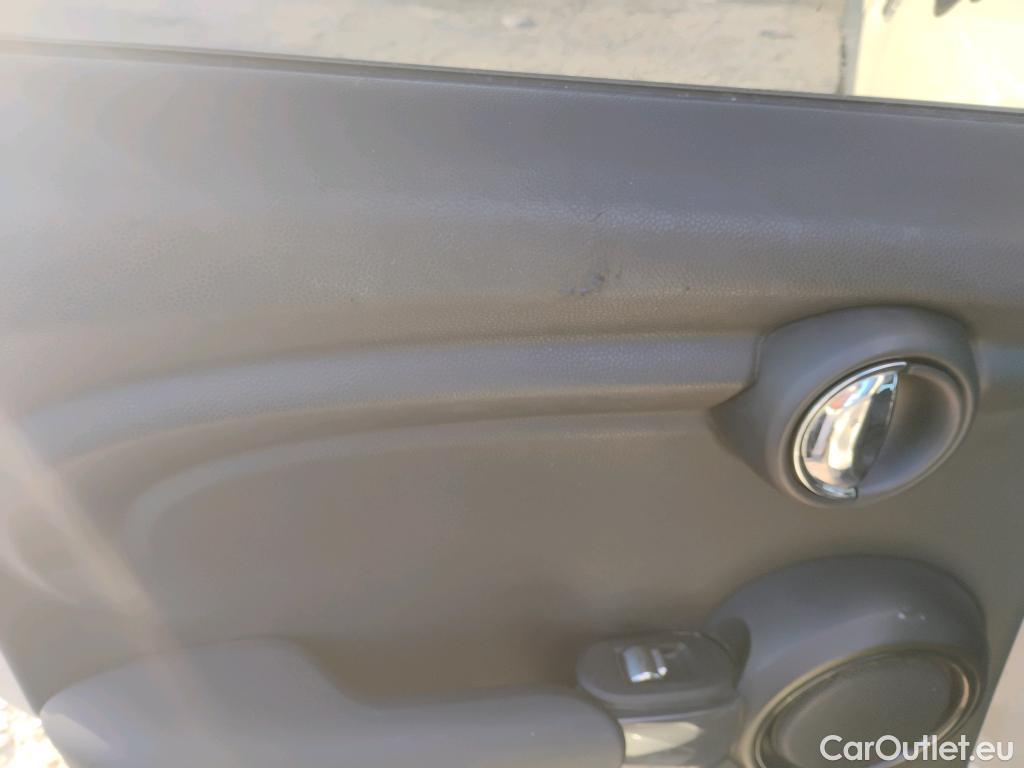  Mini  Cooper MINI MINI / 2014 / 5P / berlina con portón ONE 5 PUERTAS (CX) #3