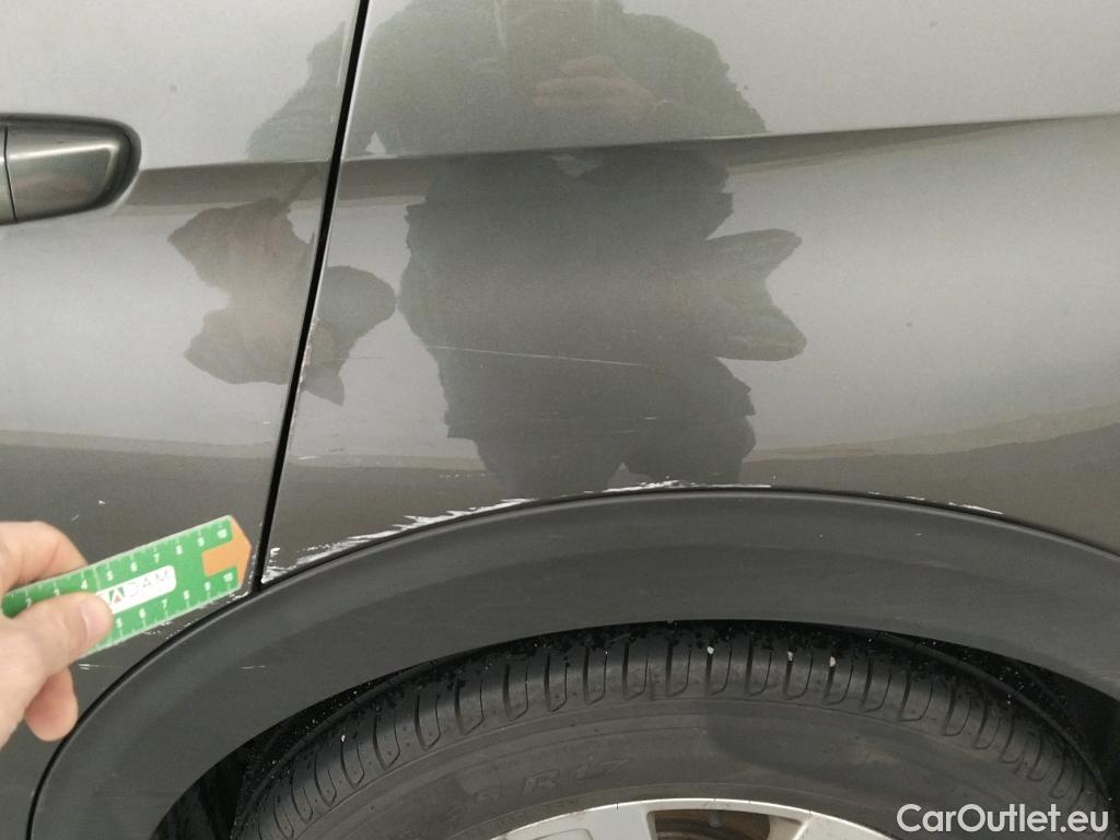  Peugeot  3008 PEUGEOT  / 2016 / 5P / todoterreno 1.5L BlueHDi 96kW (130CV) S&S Active (AC2) #4