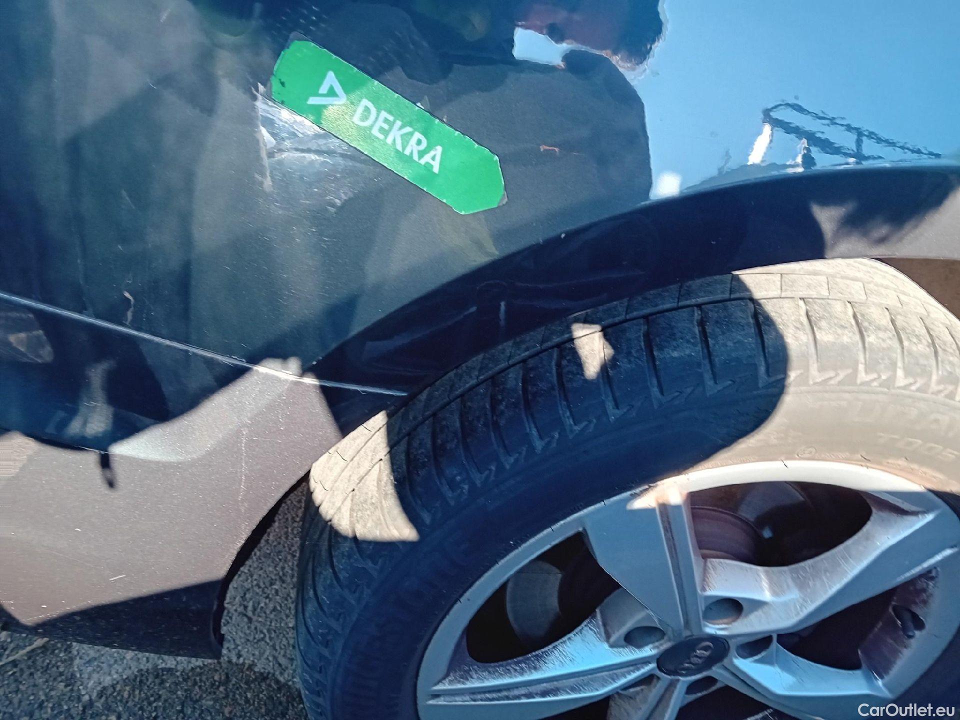  Audi  A4 AUDI  / 2019 / 5P / familiar Avant Advanced 35 TDI 120kW S tronic #25