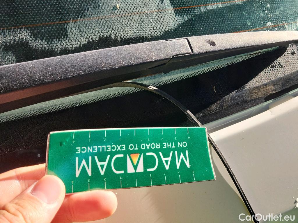  KIA  STONIC KIA  / 2017 / 5P / todoterreno 1.0 T-GDi 88kW (120CV) MHEV iMT Drive #10