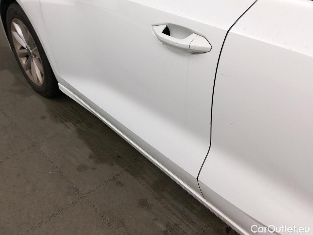  Audi  A3 AUDI  / 2020 / 5P / berlina con portón Sportback 30 TFSI 81kW (110CV) S tronic #29