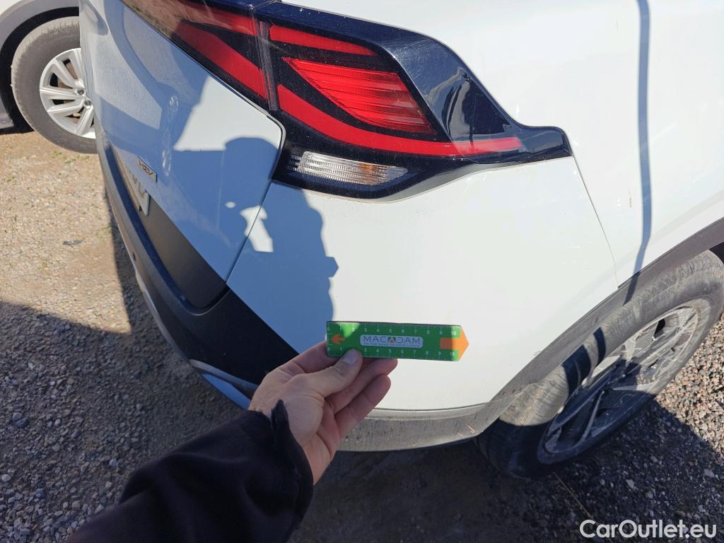  KIA  Sportage KIA  / 2022 / 5P / todoterreno 1.6 T-GDi HEV 171kW (230CV) Drive 4X2 #57