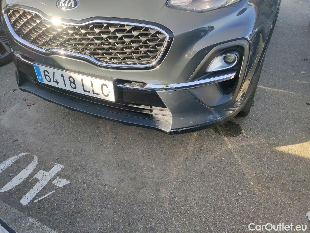  KIA  Sportage KIA  1.6MHEV Drive 100kW(136CV) 4x2(Crist Tintados)(CX) #37