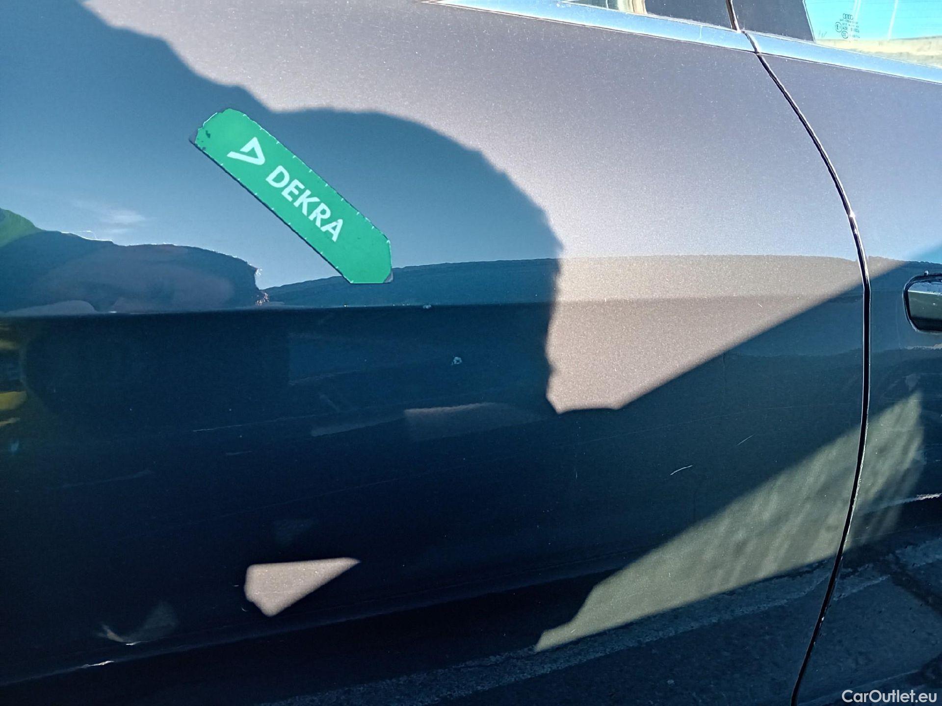  Audi  A4 AUDI  / 2019 / 5P / familiar Avant Advanced 35 TDI 120kW S tronic #30