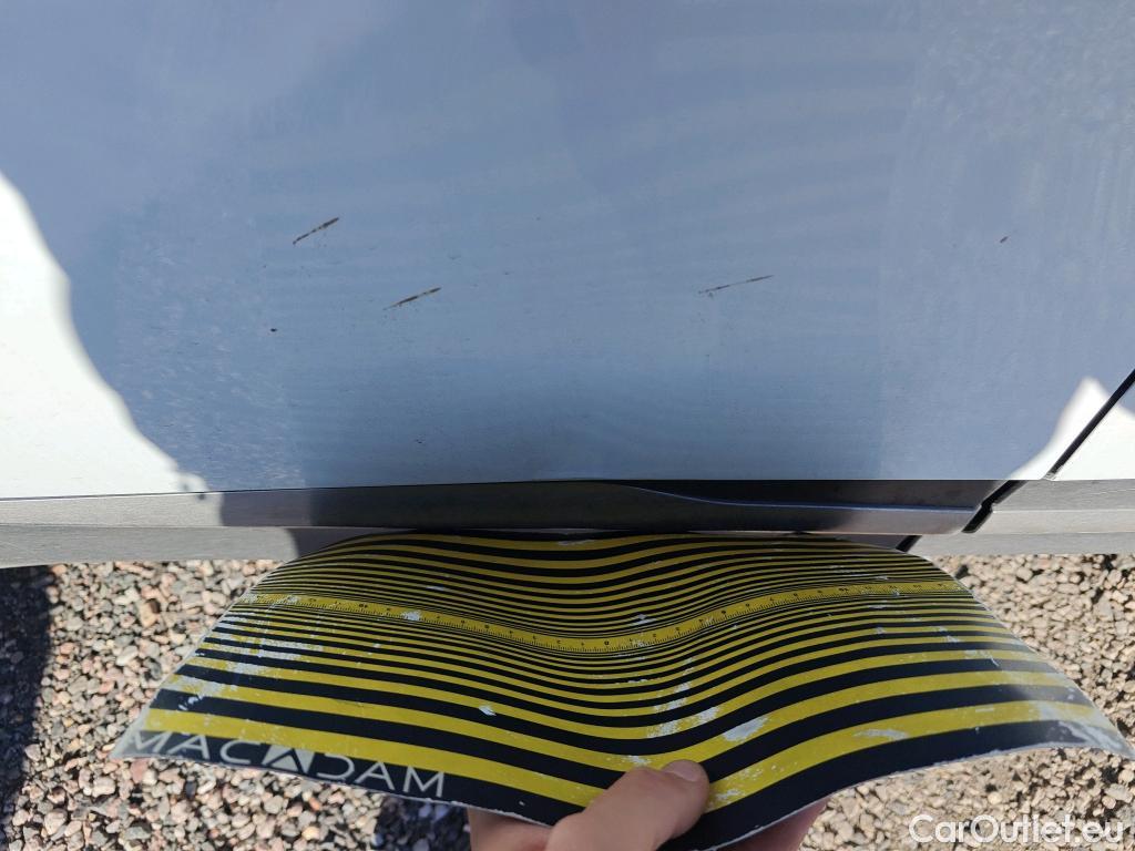  KIA  Sportage KIA  / 2022 / 5P / todoterreno 1.6 T-GDi HEV 171kW (230CV) Drive 4X2 #8