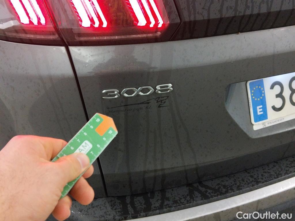  Peugeot  3008 PEUGEOT  / 2020 / 5P / todoterreno 1.5 BlueHDi 96kW (130CV) S&S Allure EAT8 #22