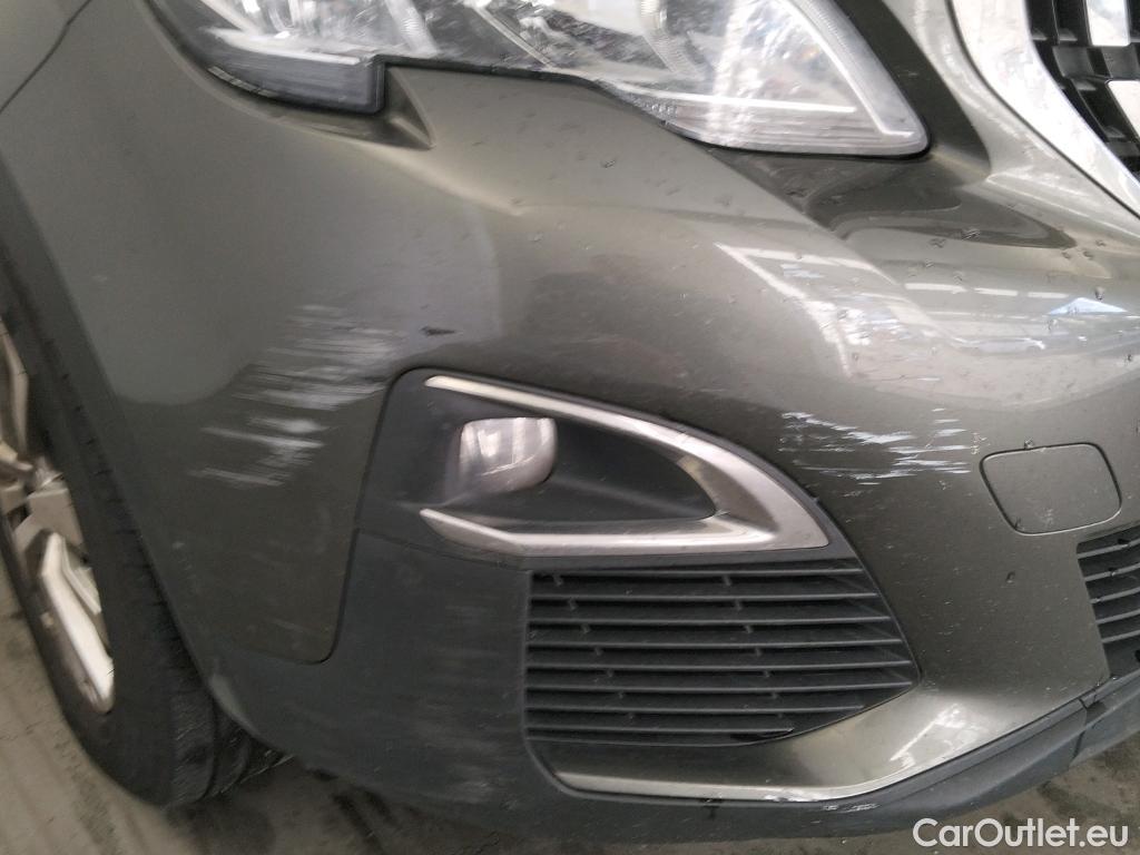  Peugeot  3008 PEUGEOT  / 2016 / 5P / todoterreno 1.5L BlueHDi 96kW (130CV) S&S Active (AC2) #23