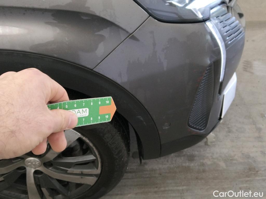  Peugeot  3008 PEUGEOT  / 2020 / 5P / todoterreno 1.5 BlueHDi 96kW (130CV) S&S Allure EAT8 #30