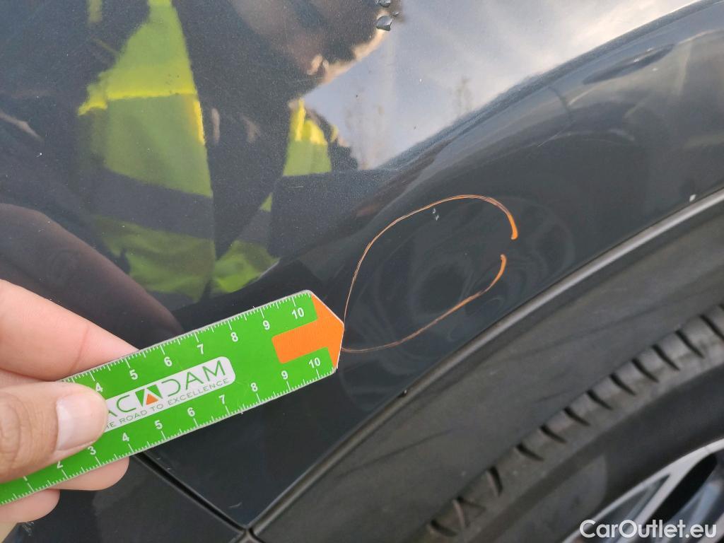  KIA  Sportage KIA  1.6MHEV Drive 100kW(136CV) 4x2(Crist Tintados)(CX) #4