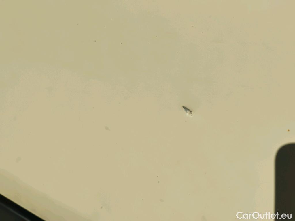  Mini  Cooper MINI MINI / 2014 / 5P / berlina con portón ONE 5 PUERTAS (CX) #33