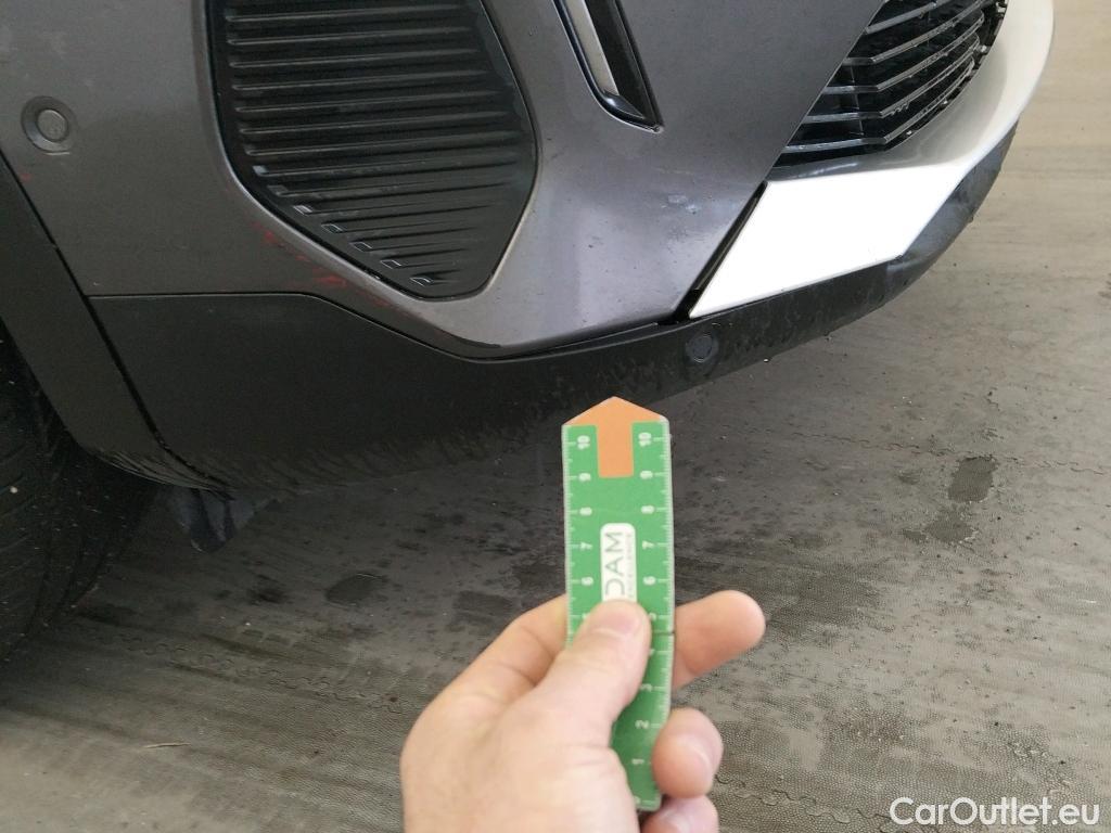  Peugeot  3008 PEUGEOT  / 2020 / 5P / todoterreno 1.5 BlueHDi 96kW (130CV) S&S Allure EAT8 #24