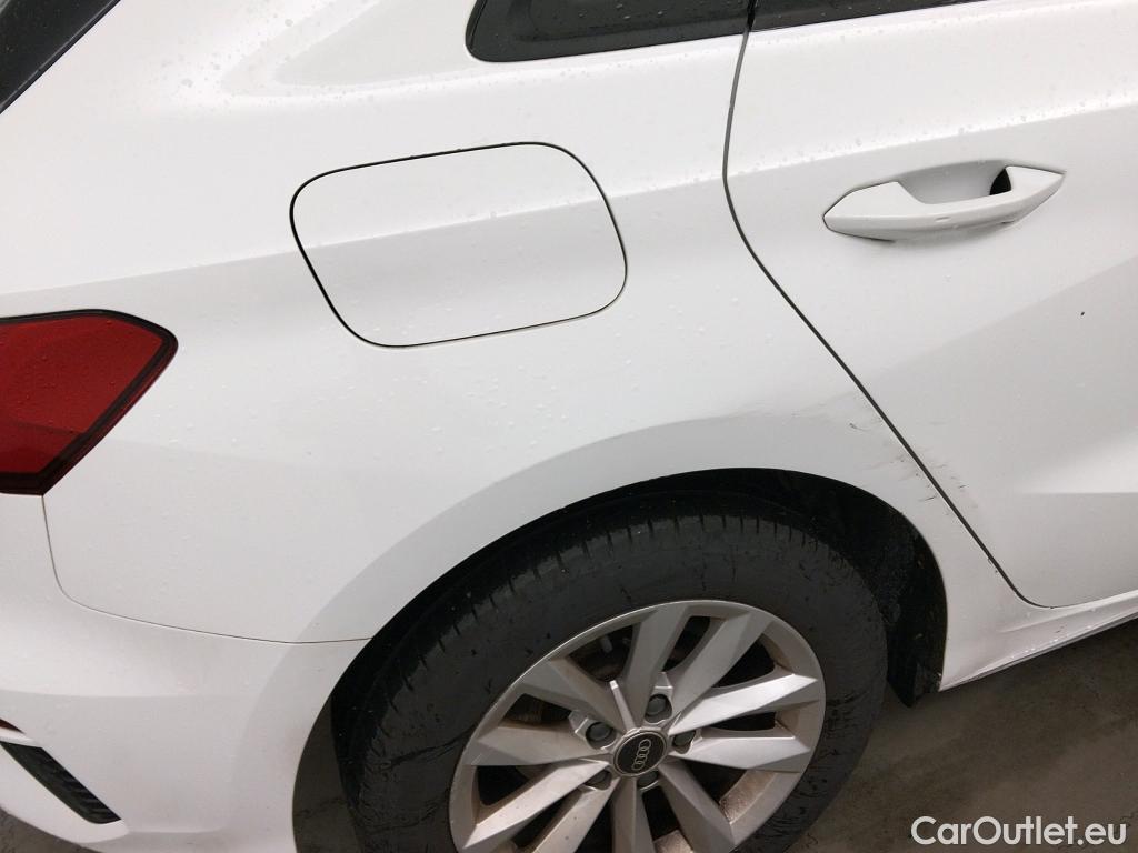  Audi  A3 AUDI  / 2020 / 5P / berlina con portón Sportback 30 TFSI 81kW (110CV) S tronic #11