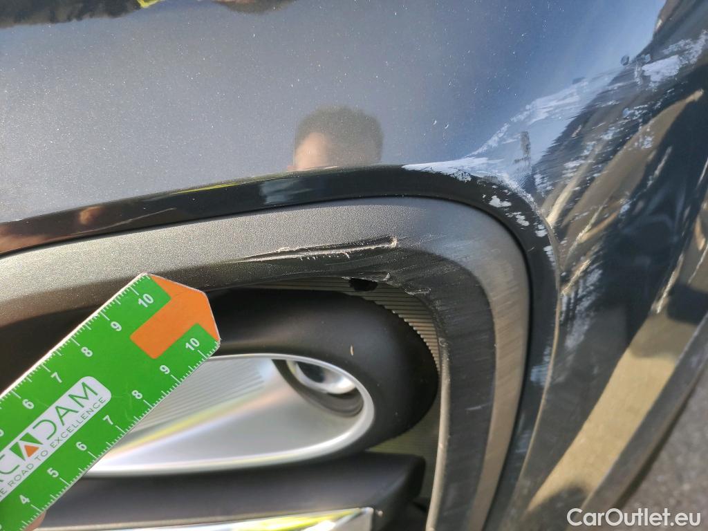  KIA  Sportage KIA  1.6MHEV Drive 100kW(136CV) 4x2(Crist Tintados)(CX) #40