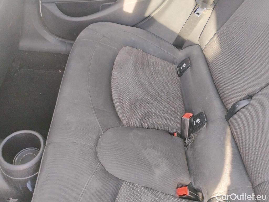  Mini  Cooper MINI MINI / 2014 / 5P / berlina con portón ONE 5 PUERTAS (CX) #11