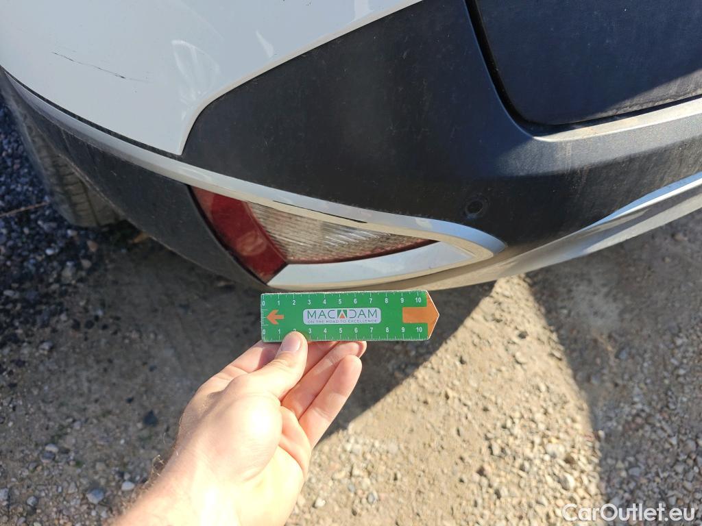  KIA  Sportage KIA  / 2022 / 5P / todoterreno 1.6 T-GDi HEV 171kW (230CV) Drive 4X2 #39