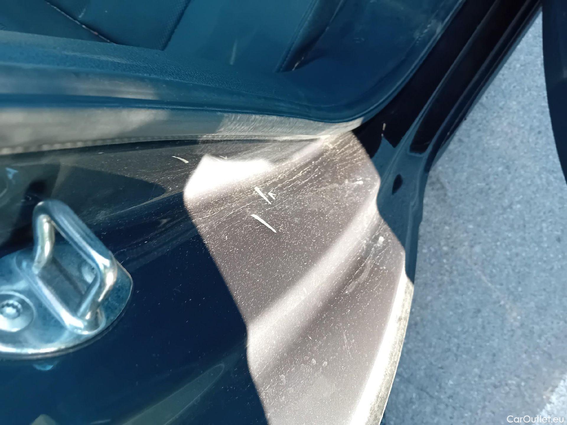  Audi  A4 AUDI  / 2019 / 5P / familiar Avant Advanced 35 TDI 120kW S tronic #33