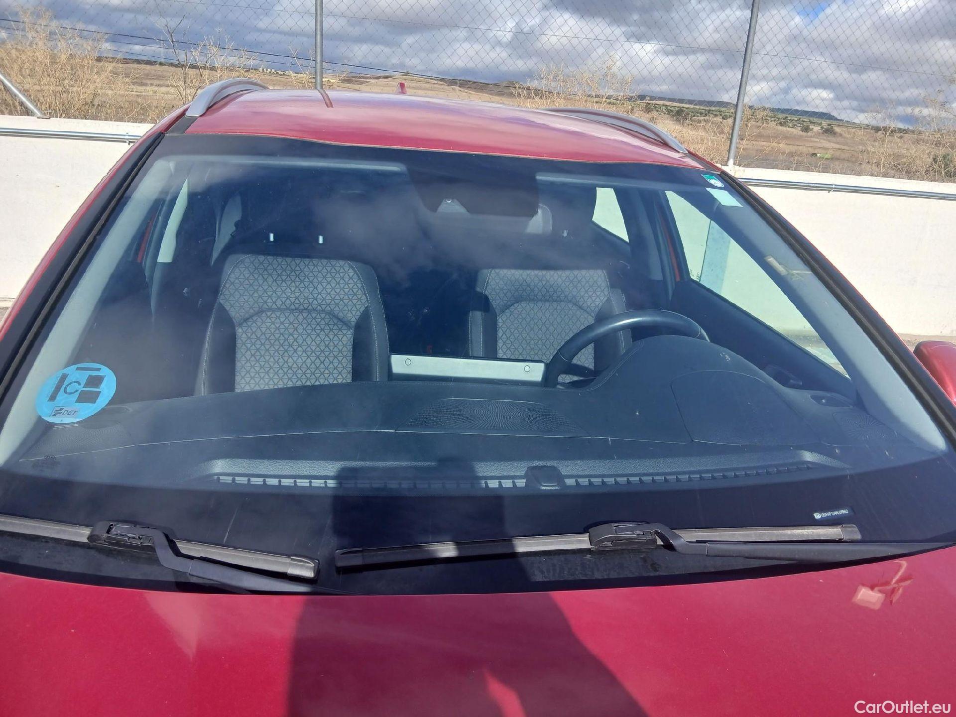  KIA  XCeed KIA  / 2019 / 5P / todoterreno 1.0 T-GDi Drive 88kW (120CV) #10