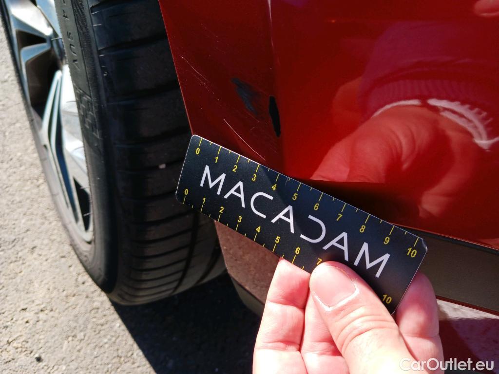  Land Rover  Range Rover LAND ROVER  Evoque / 2015 / 5P / todoterreno 2.0 D150 SE AUTO 4WD #24