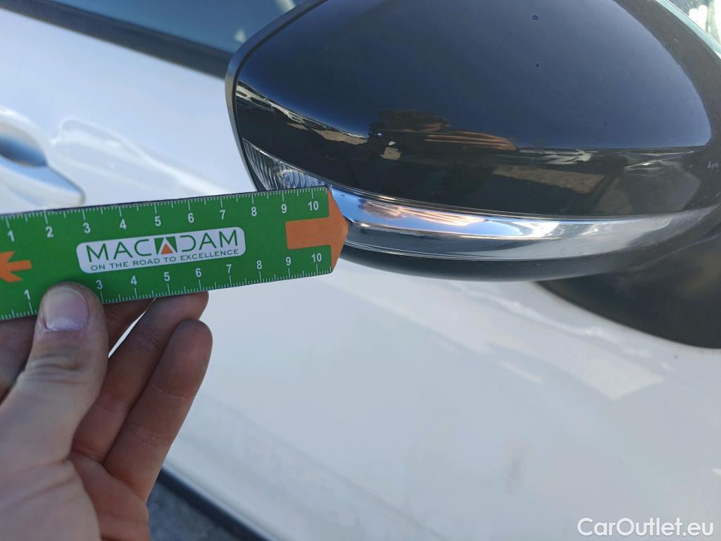  Citroen  C3 CITROEN  / 2016 / 5P / berlina con portón BlueHDi 73KW (100CV) S&S FEEL #65