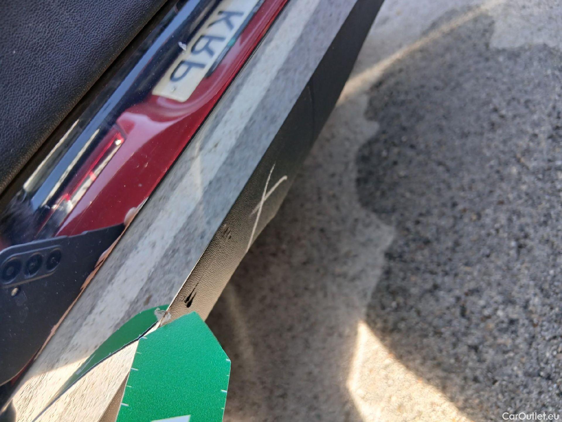  Mercedes  GLA MERCEDES-BENZ  / 2020 / 5P / todoterreno  250 e #28