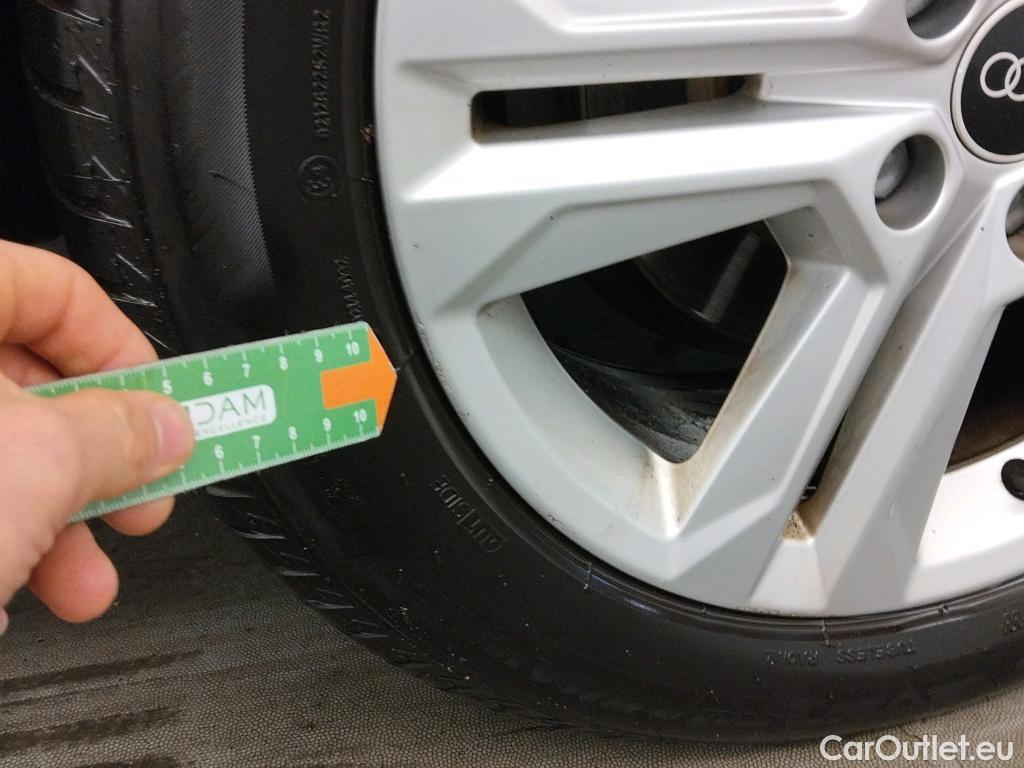  Audi  Q2 AUDI  / 2020 / 5P / todoterreno Advanced 35 TFSI 110kW (150CV) S tronic (AC) #14