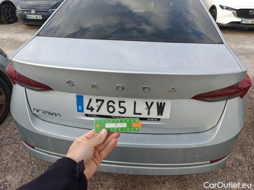  Skoda  Octavia SKODA  / 2020 / 5P / berlina con portón 2.0 TDI 85kW (115 CV) Manual Ambition #28