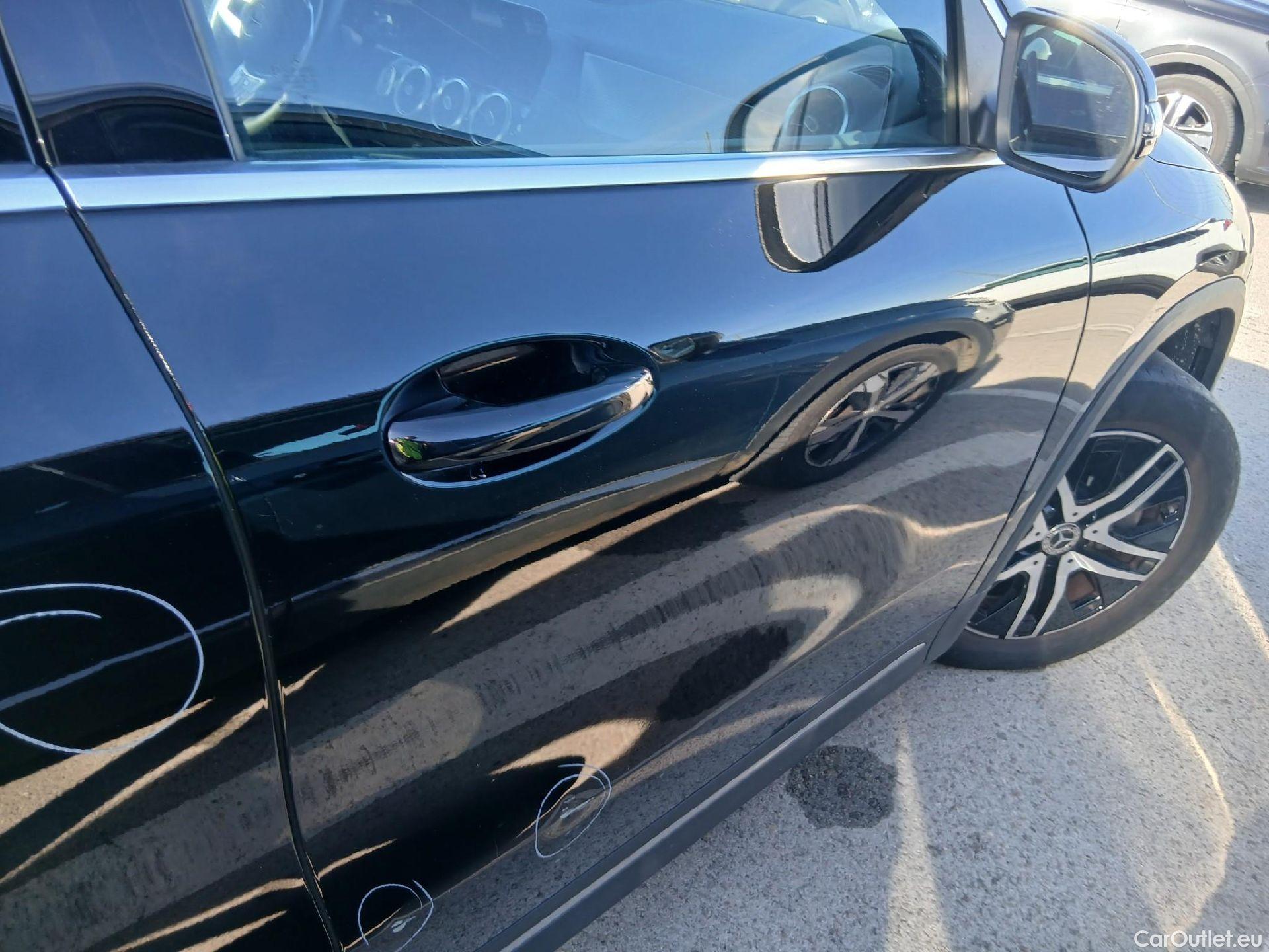  Mercedes  GLA MERCEDES-BENZ  / 2020 / 5P / todoterreno  250 e #36