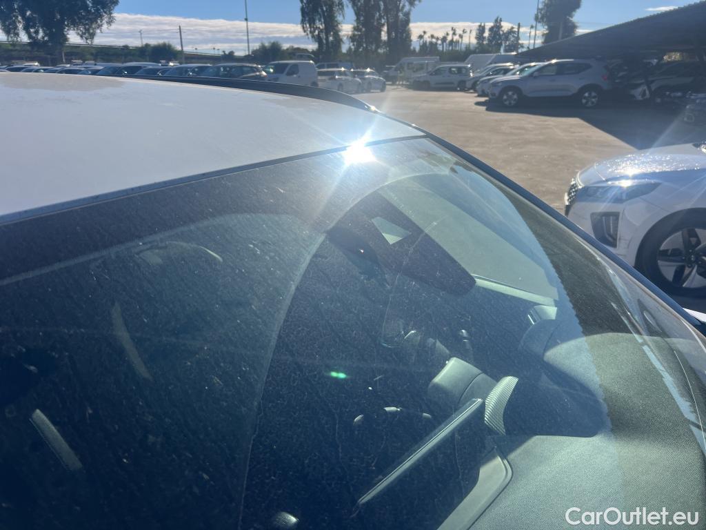  Peugeot  2008 PEUGEOT  / 2019 / 5P / todoterreno Allure BlueHDI 81kW (110CV) #1