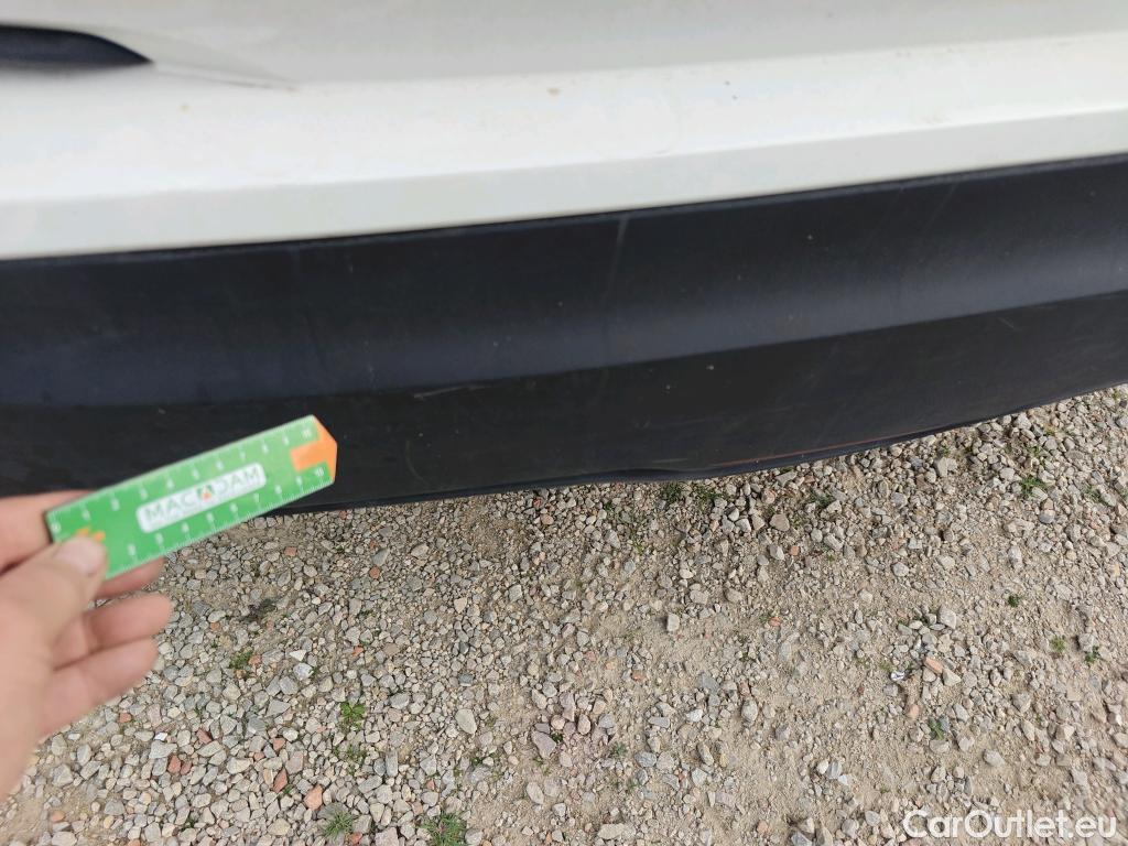  Toyota  C-HR TOYOTA  / 2019 / 5P / todoterreno 1.8 125H Active #20