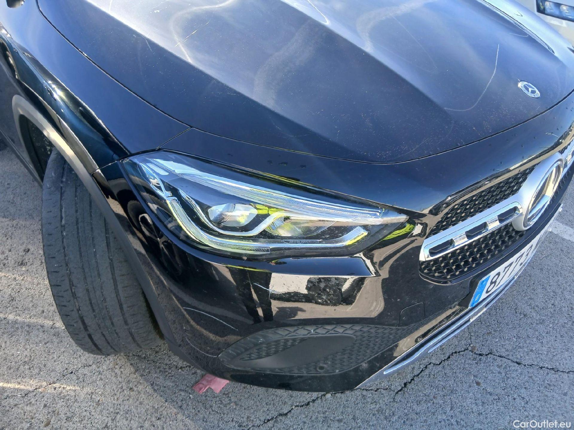  Mercedes  GLA MERCEDES-BENZ  / 2020 / 5P / todoterreno  250 e #11