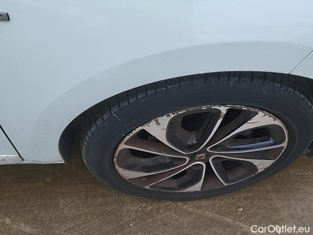  Renault  Megane RENAULT MÉGANE 5p 3G familiar Sp. Tou. Bose Energy dCi 130 S&S Euro 6 #21