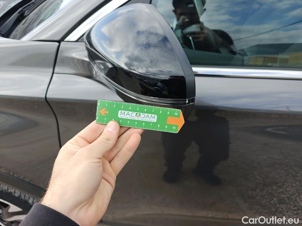  DS  DS7 DS DS 7 Crossback / 2017 / 5P / todoterreno BlueHDi DE 96kW (130CV) Auto. CHIC (AC) #38