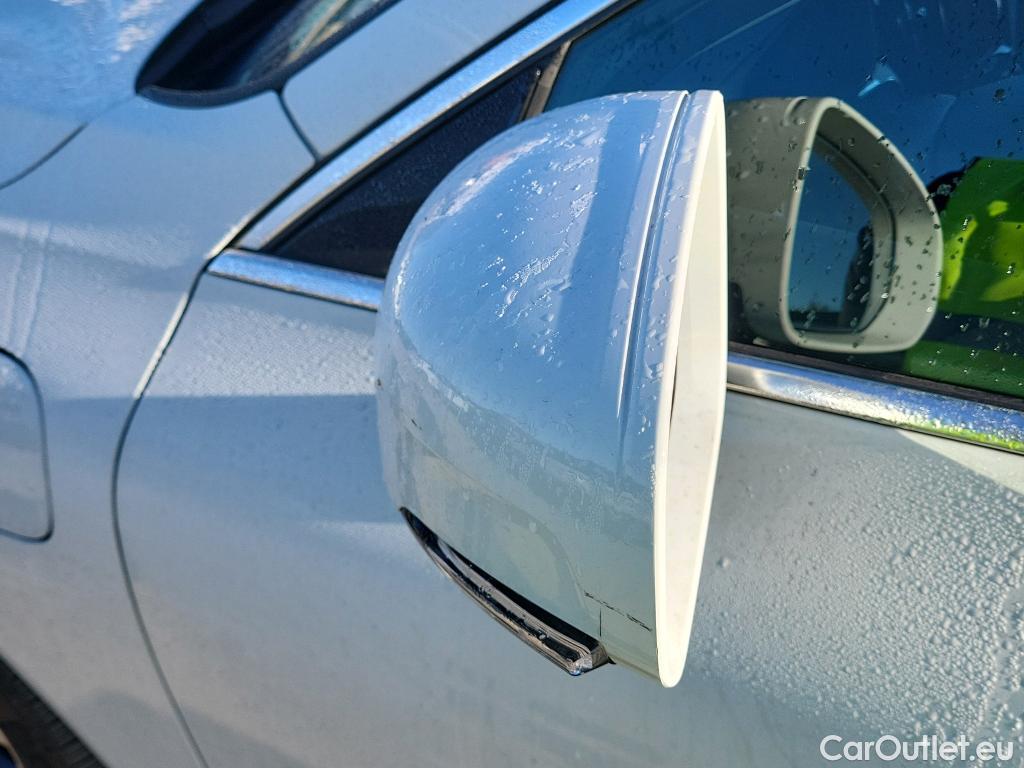  Volvo  XC60 VOLVO  / 2017 / 5P / todoterreno 2.0 T6 AWD Recharge Inscription Auto #17