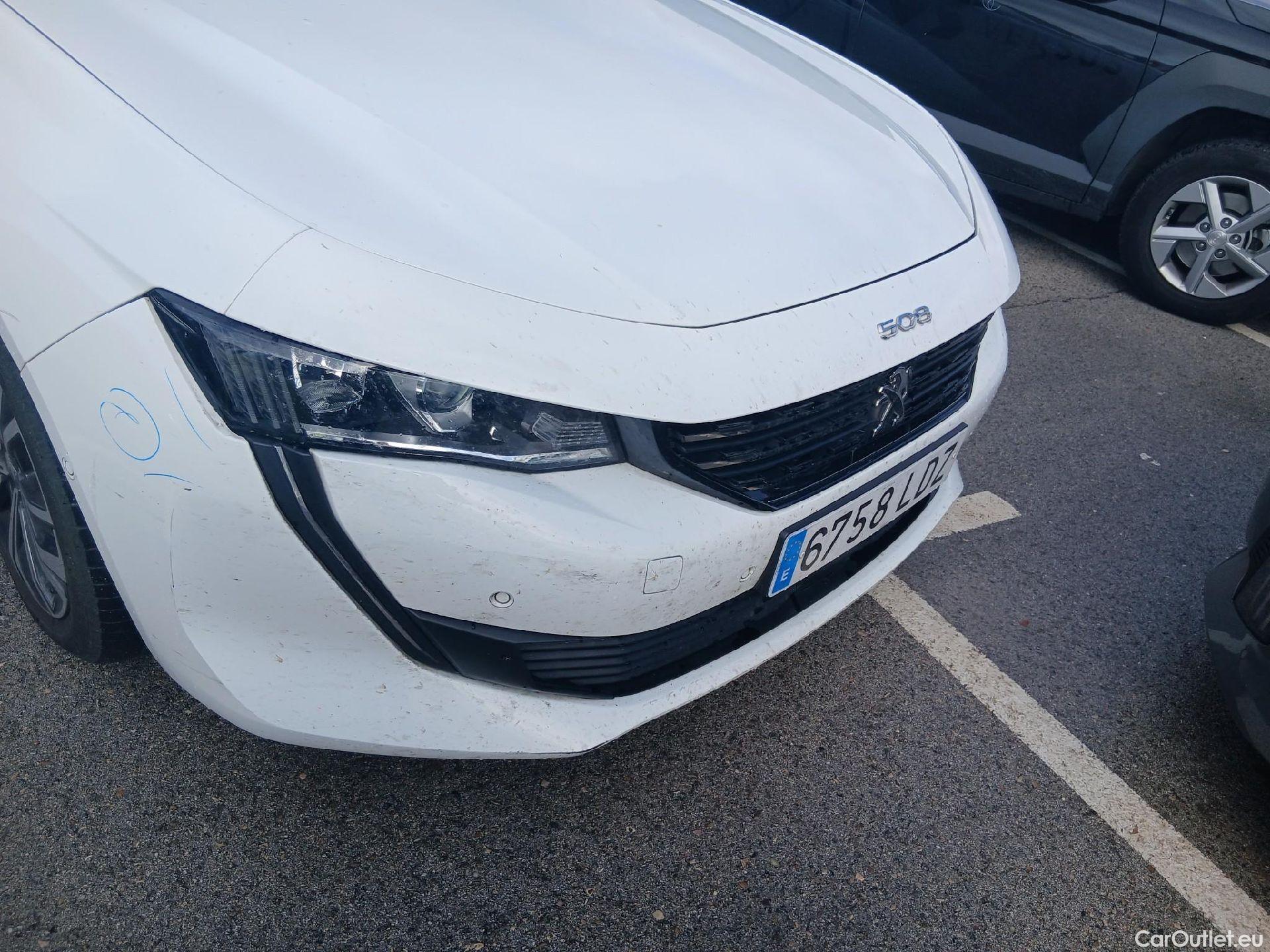  Peugeot  508 PEUGEOT  / 2018 / 5P / berlina con portón 5P Allure BlueHDi 120kW (160) S&S EAT8 #5