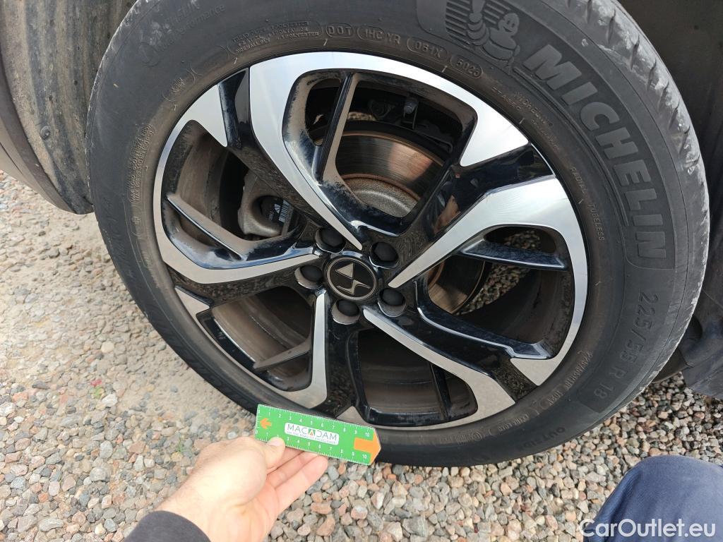  DS  DS7 DS DS 7 Crossback / 2017 / 5P / todoterreno BlueHDi DE 96kW (130CV) Auto. CHIC (AC) #51