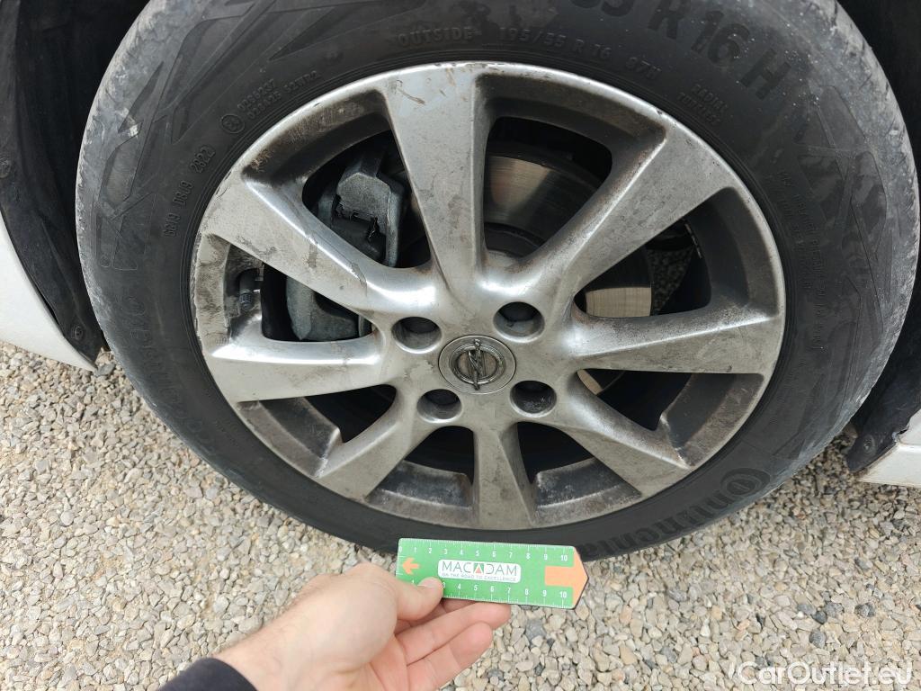  Opel  Corsa OPEL  / 2019 / 5P / berlina con portón 1.2T XHL 74kW (100CV) Edition #46