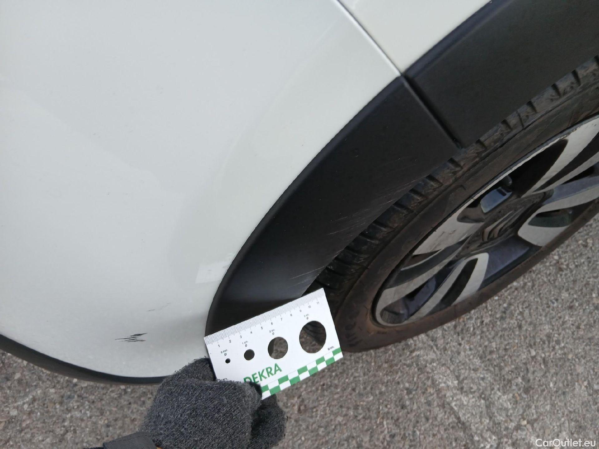  Citroen  C3 CITROEN  / 2020 / 5P / berlina con portón PureTech 60kW (83CV) Feel Pack (CX) #7