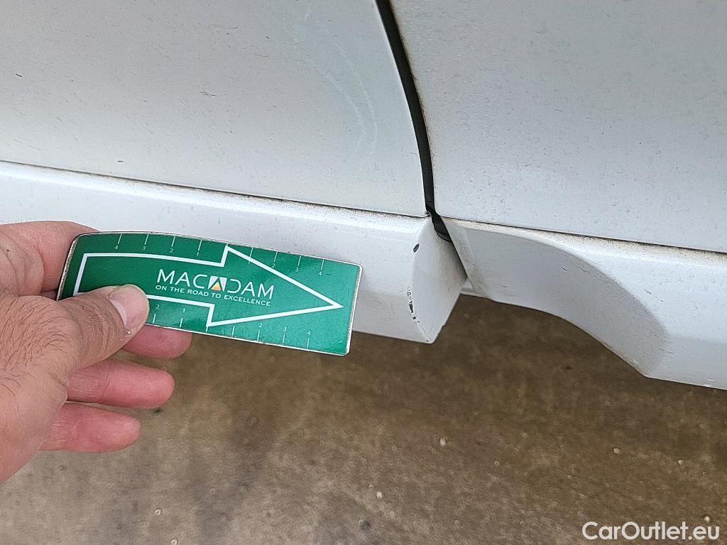  Renault  Megane RENAULT MÉGANE 5p 3G familiar Sp. Tou. Bose Energy dCi 130 S&S Euro 6 #27