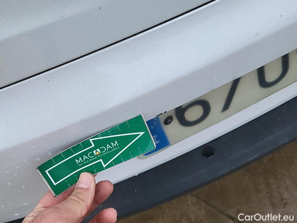  Renault  Megane RENAULT MÉGANE 5p 3G familiar Sp. Tou. Bose Energy dCi 130 S&S Euro 6 #10