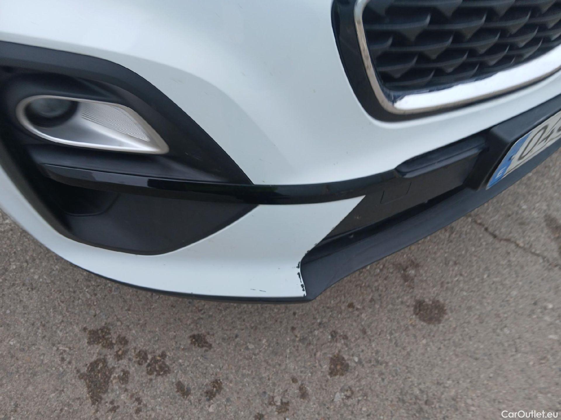  KIA  Sportage KIA  / 2018 / 5P / todoterreno 1.6 MHEV Business 100kW (136CV) 4x2 #1