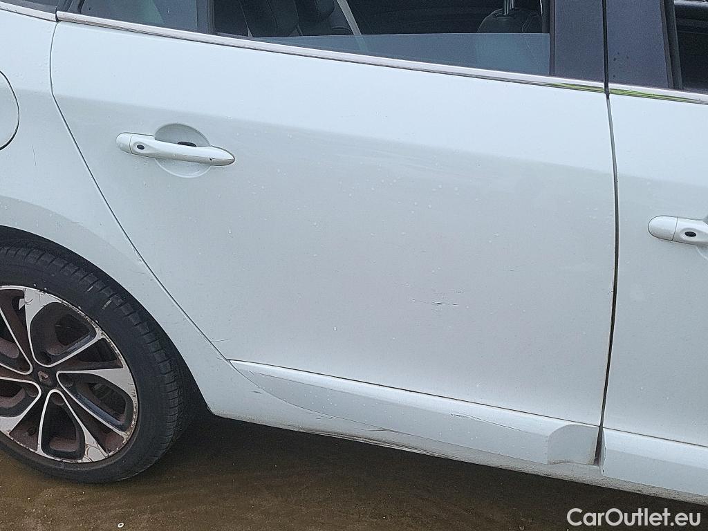  Renault  Megane RENAULT MÉGANE 5p 3G familiar Sp. Tou. Bose Energy dCi 130 S&S Euro 6 #5